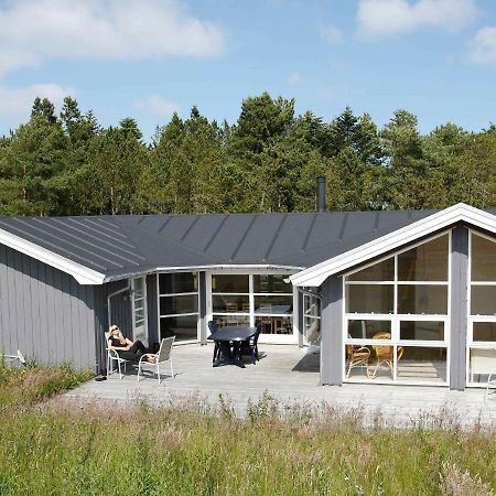 8 Person Holiday Home In Jerup Room photo